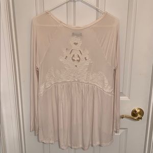 American Eagle top with detailed back